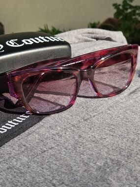 Juicy Couture Purple and Red Gradient Tortoiseshell Women's Sunglasses